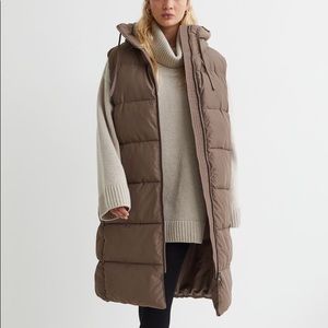 H&M Long Puffer Hooded Vest - Dark Taupe